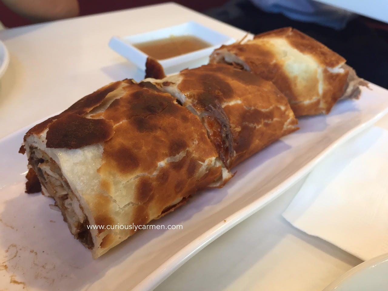 peaceful-restaurant-vancouver-review-beef-roll